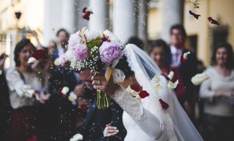 What to Throw After the Ceremony